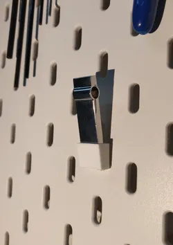 Skadis: Mini USB Holder