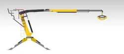 Hydraulic arm for forest trailer