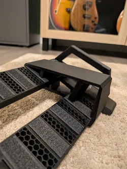 Pedal riser for Modular Pedal Board