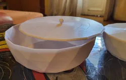 Simple bowl