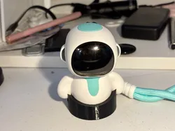 Eiliko Seat/Stand