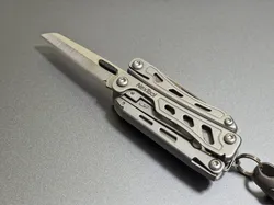 NexTool Mini Flagship F12 – One-Hand Opening Thumb Stud