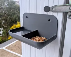 Simple Mural Bird feeder (with water compartment)