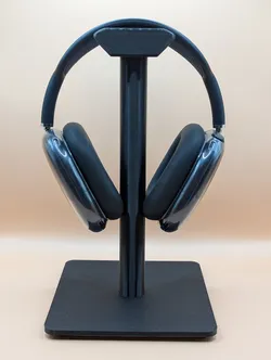 Modern Head Phone stand