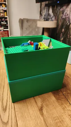 Stackable/Scalable Box for LEGO or other things