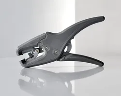 Wire Stripper Pro – Functional Maker Tool