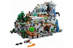The Mountain Cave Minecraft Set (21137-1)