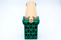 Simple Brio Pillar