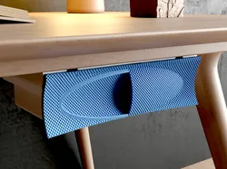 Sliding drawer for desks: ‘Fashion Week front’