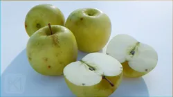 Apples High Resolution - whole fruit and cut Low-poly 3D model