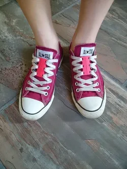 Magnetic Shoelace Clips