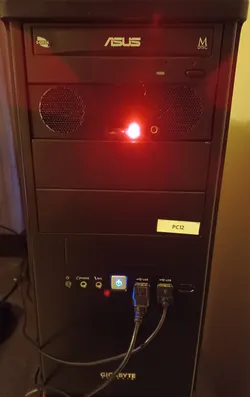 BoomBay 525 - Speakers in your drive bay