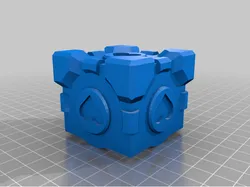 Companion Cube Box (with hearts)
