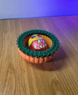 Carrot Patch Snack Bowl with Grass Rim