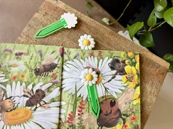 Daisy bookmark
