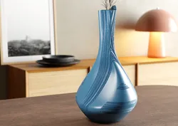 TEXTURED SMOOTH VASE