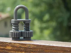 mechanical keyring