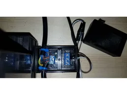 Simple Relay Box with higher inside