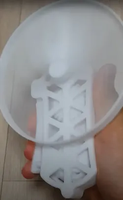Squeeze Fan