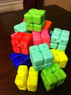 infinity cube