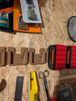 Bosch 18V Professional Battery Holder