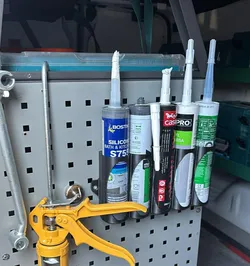 Caulk & Silicone Tube Holder for Wall/Van (5 tubes)