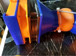 Fan adaptor and filter box for fume extrator