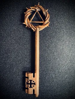 Key to Heaven - Christian Wall Art / Crown of Thorns Key