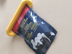 Cat Food Squeezer