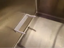 Magnetic dish brush holder
