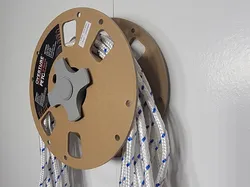 Spool wire holder