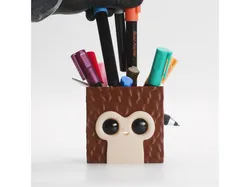 Default Cube meets Suzanne, a Pixel Monkey Storage Box with Pen Tail