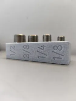Gas adapter holder