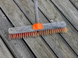 Broom Handle Socket