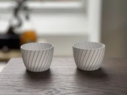 Candle holder