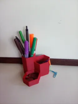 Desk organizer