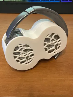 Lightweight Headphone Case