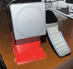 Anker 3-in-1 Cube Riser with 30 degree slope