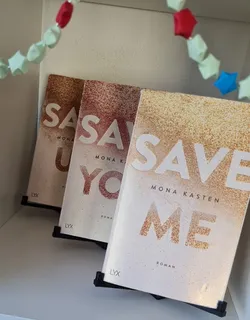 Showcase Book Stand