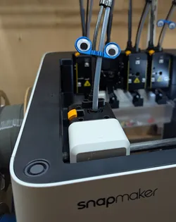 U1 Googly Eye Bowden Clip