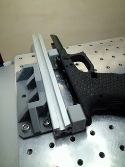 Universal Gl0ck frame holder with 90° degrees