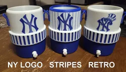 Mini Igloo Can Koozies - NY Yankees Theme
