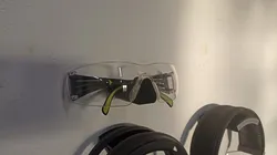 Safety glasses wall mount