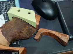 CM200ei extendo palm shelf