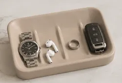 Accessory tray pebble optic collection