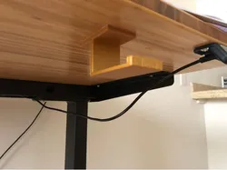 headphones holder