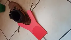 Shoe remove tool ("Boot jack")