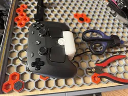 Honeycomb wall mount for Steam Controller 2