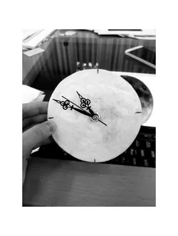 The Moon Clock