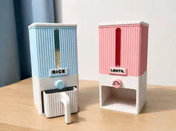 Food Dispenser | Storage Container | Iris Mechanism